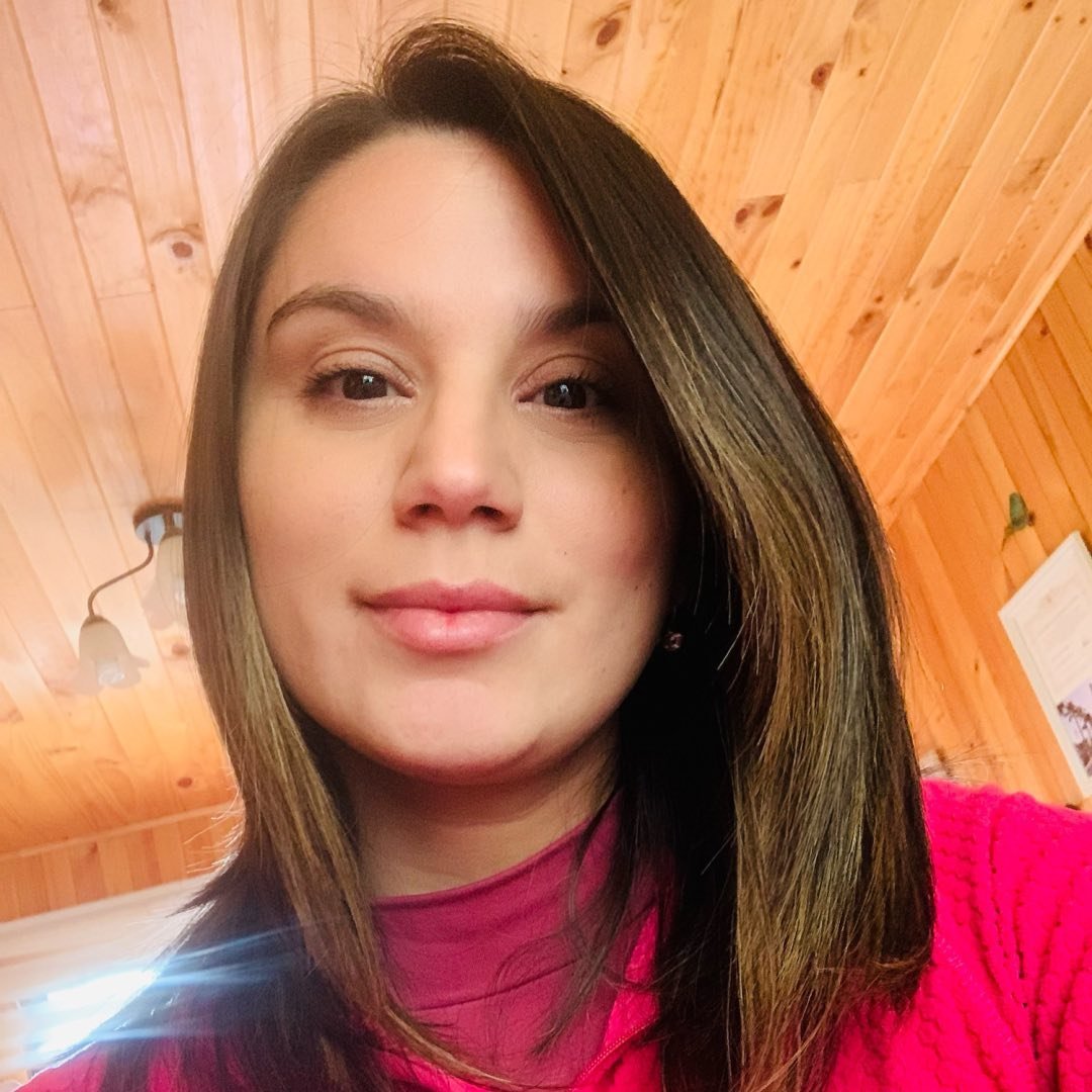 Daniela Sáez, Kinesióloga